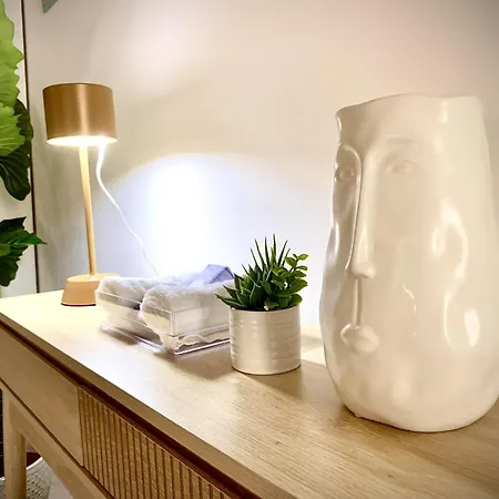 Metro Ponte Lungo Apartamento Roma